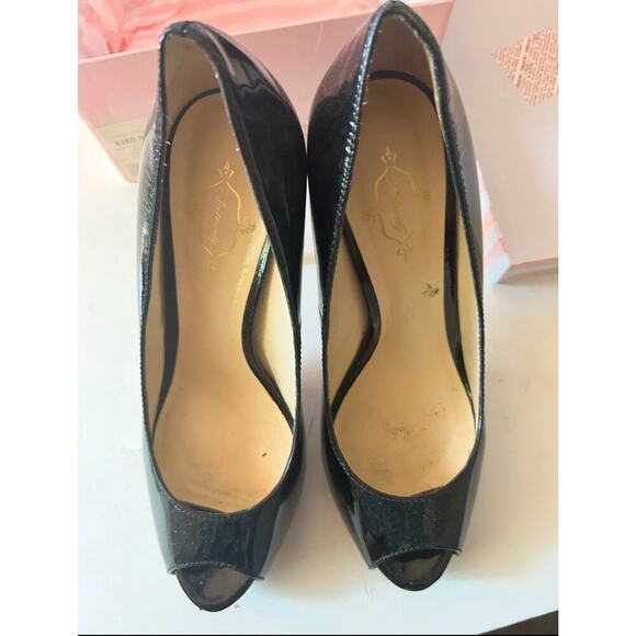 Foot candy Heels Black Patent Leather 4.5 Inch Heel Size 8.5 Retails $260 - Picture 5 of 8